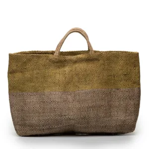 Natural woven straw tote bag with handles