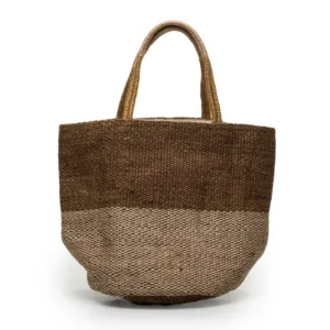 Natural woven seagrass tote bag with handles
